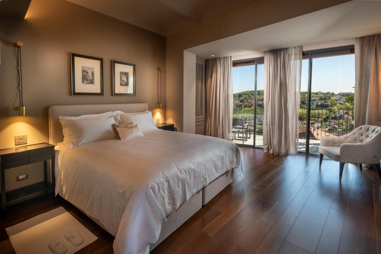 Dimora Cordero Hotel Priocca ภายนอก รูปภาพ