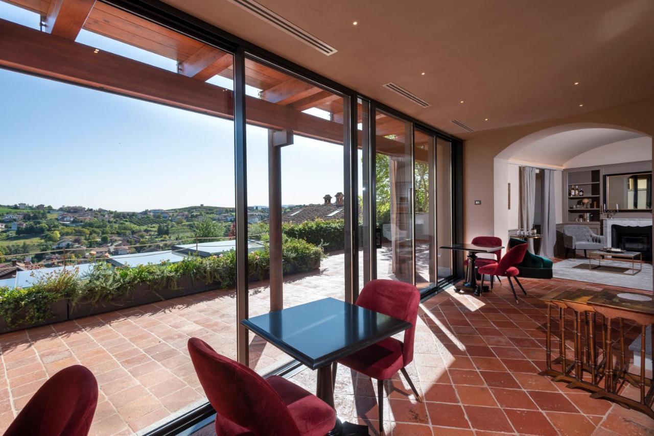 Dimora Cordero Hotel Priocca ภายนอก รูปภาพ