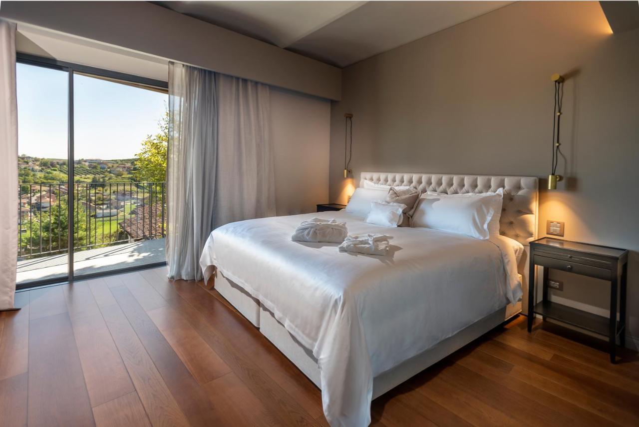 Dimora Cordero Hotel Priocca ภายนอก รูปภาพ