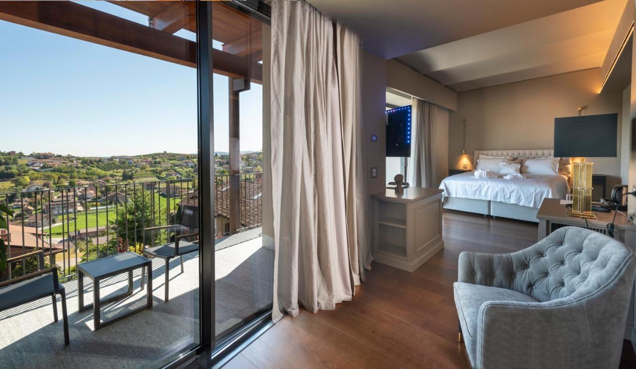 Dimora Cordero Hotel Priocca ภายนอก รูปภาพ