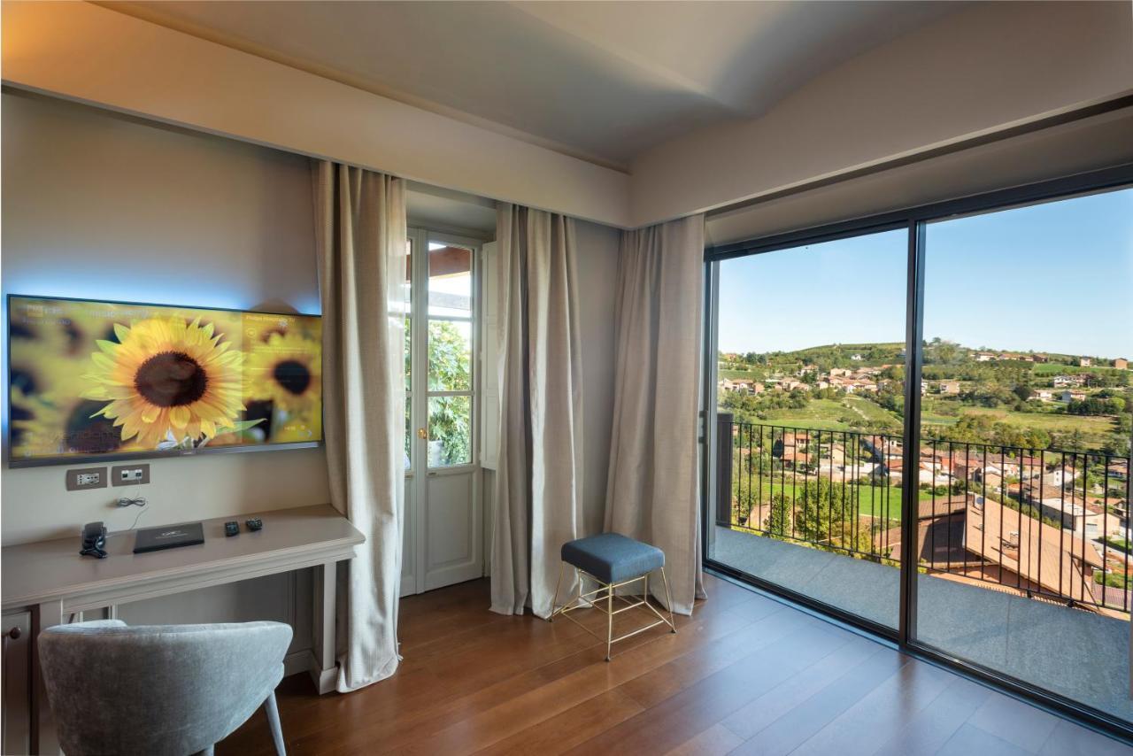 Dimora Cordero Hotel Priocca ภายนอก รูปภาพ